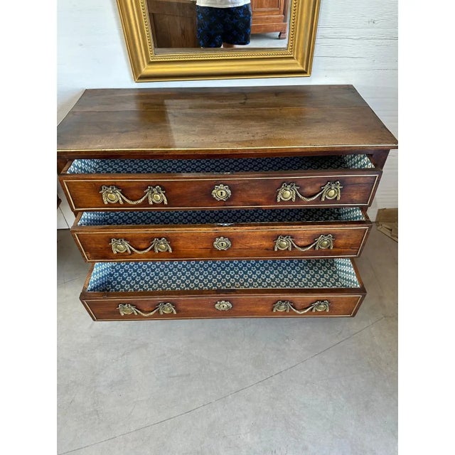 French Country 18th Century French Louis XVI Chest of Drawer / Commode For Sale - Image 3 of 12