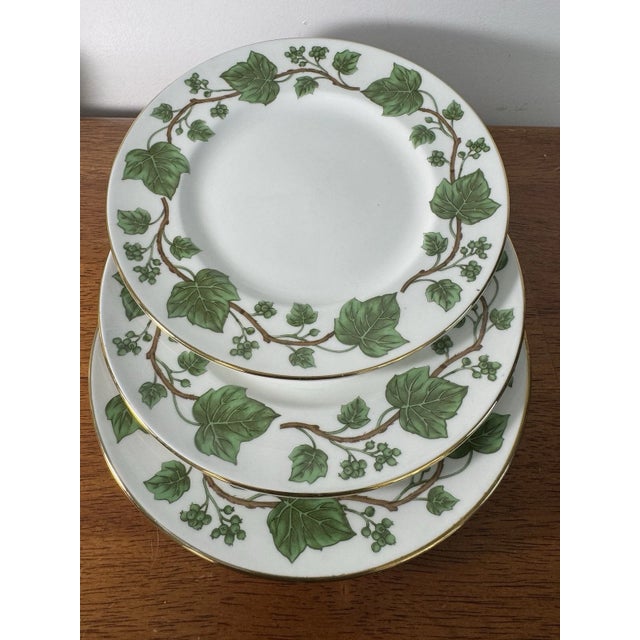 Vintage Crown Staffordshire Fine Bone China England Cup & Plates Green Ivy - Set pf 8 For Sale - Image 14 of 17