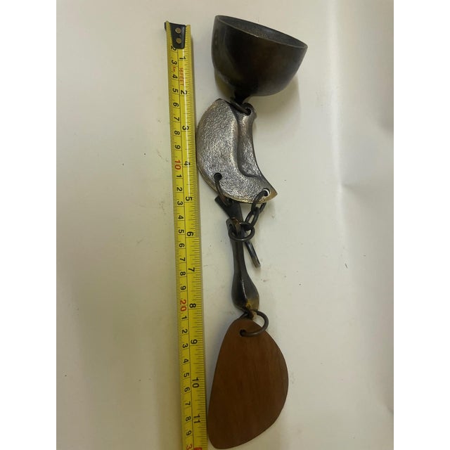 Vintage Richard Fisher / u.s. Bells Modernist Cast Bronze & Hardwood Wind Bell For Sale - Image 10 of 10