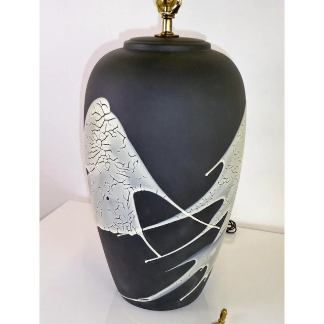 Mid-Century Modern Vintage Lava Glaze Ceramic Lamp in Black For Sale - Image 4 of 13