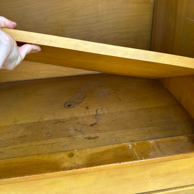 Heywood-Wakefield M196 Wheat Sideboard Hutch Midcentury Modern For Sale - Image 11 of 12