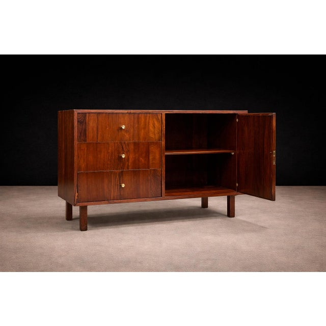 Wood Sideboard in Rosewood, Geraldo de Barros, 1950s - Lot 401 For Sale - Image 7 of 12