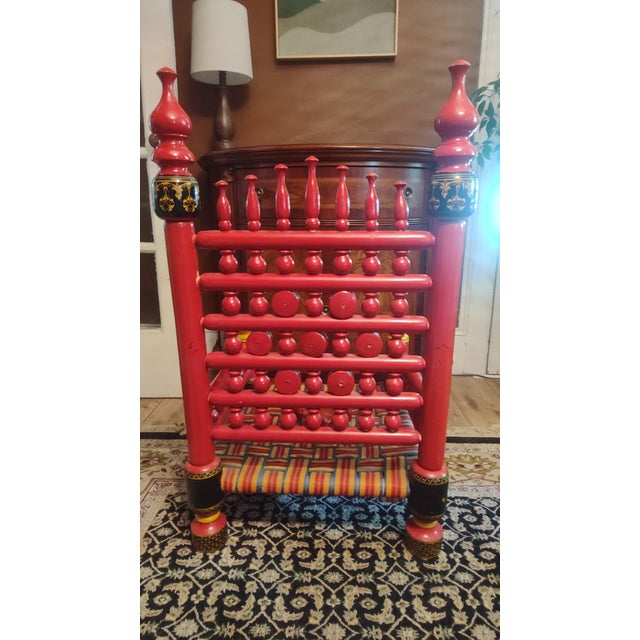 1970s Vintage Pakistani Punjabi Tribal Wedding Chair & Wooden Charpai Cot For Sale - Image 5 of 15