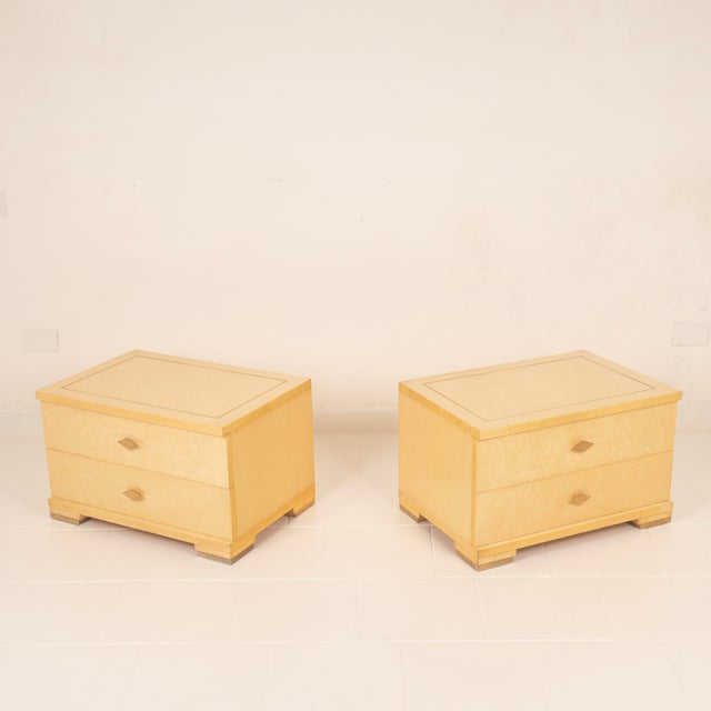 Italian Maple Burl and Brass Nightstands by Gianluigi Gorgoni for Fratelli Turri, 1980s, Set of 2 For Sale - Image 6 of 18