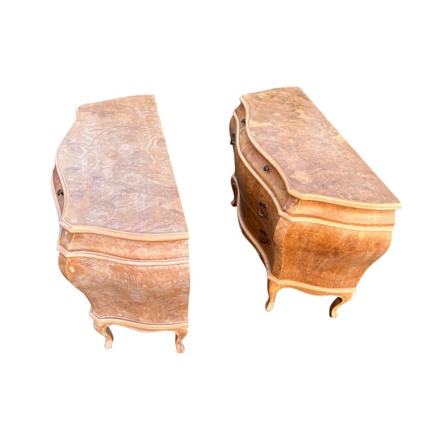 Mid 20th Century Pair Bombe Burl Wood Commodes Italy For Sale - Image 15 of 18