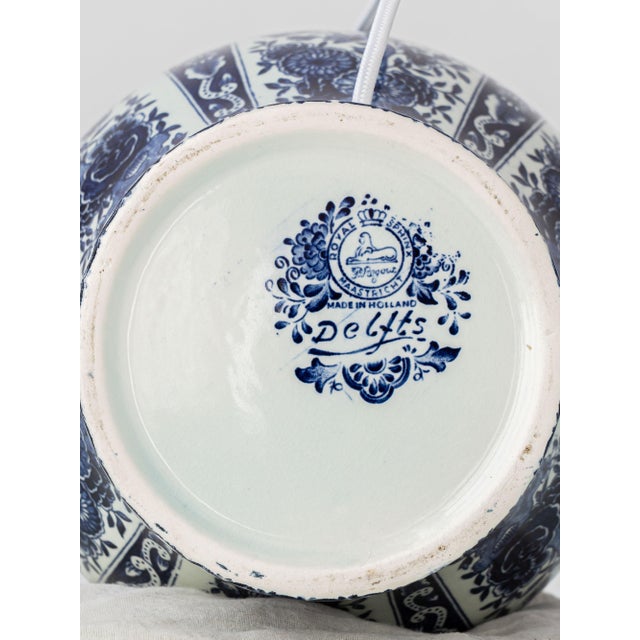Delft Blue Ceramic Table Lamps with Persimmon Silk Shades from Boch Frères, 1960s, Set of 2 For Sale - Image 11 of 18