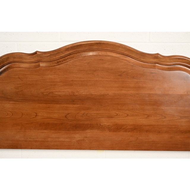 1960s Kindel Furniture French Provincial Louis XV Cherry Wood Full Size Headboard, Circa 1960s For Sale - Image 5 of 9