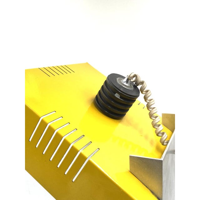 Space Age Yellow Cubic Table Lamp, Italy, 1970s For Sale - Image 17 of 18