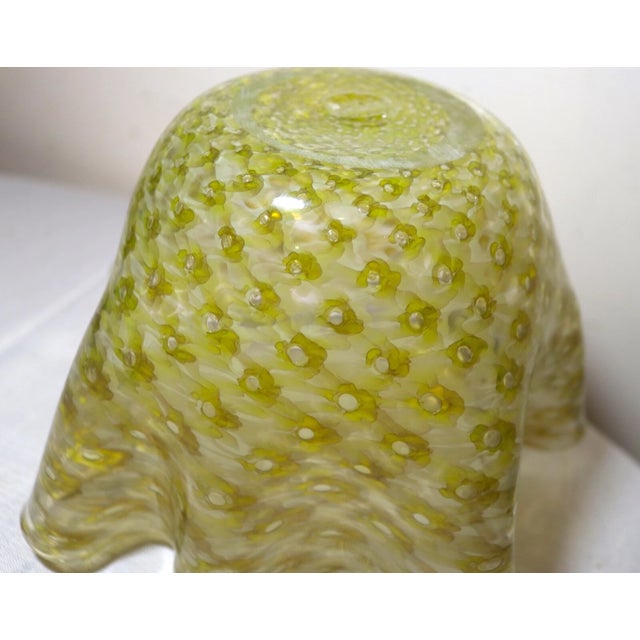 Vintage Hand Blown Murano Glass Handkerchief Controlled Bubble Green Vase Bowl For Sale - Image 11 of 11
