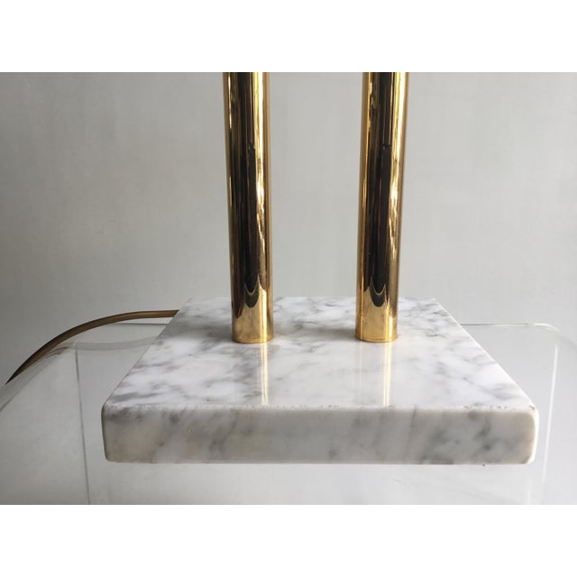 1980s Vintage Table Lamp in Marble Brass and Glass, 1980s For Sale - Image 5 of 8