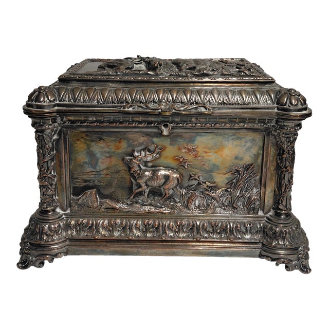 European Men's Casket Box For Sale