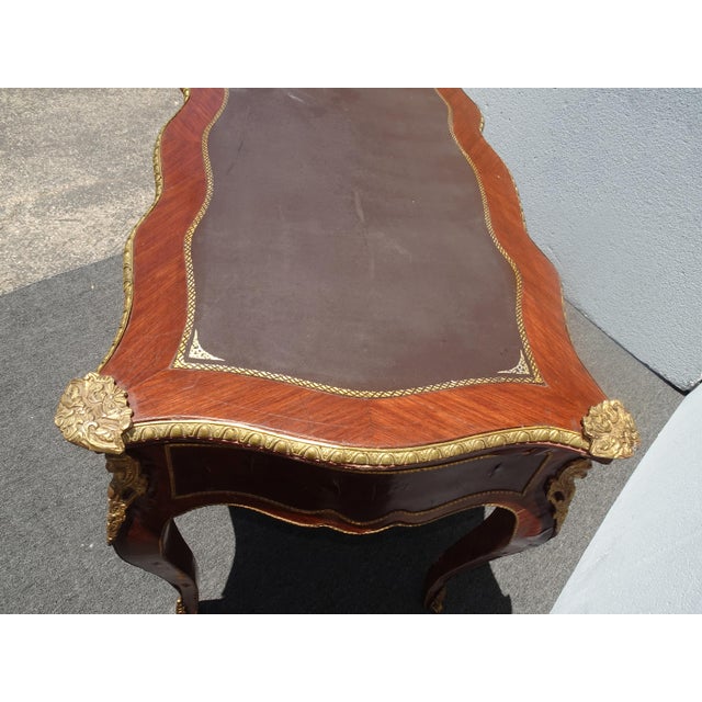 Vintage French Louis XV Bureau Plat Writing Desk Ornate Brass Ormolu Leather Top For Sale In Los Angeles - Image 6 of 16