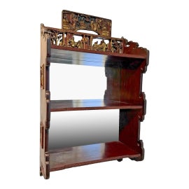 Example of Wall-Mounted Shelving in Providence