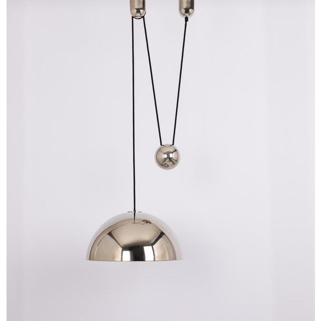 Adjustable Chrome Counterweight Pendant Light from Florian Schulz, Germany, 1980s For Sale - Image 4 of 9
