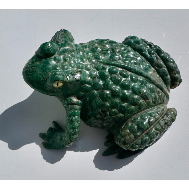Green Hardstone Frog Sculpture, Chinese, Late 20th Century For Sale - Image 11 of 13