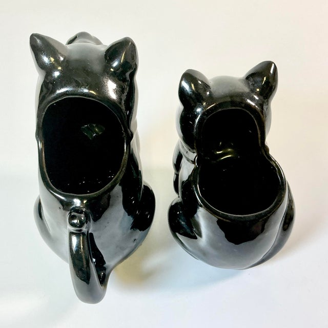 1950s 1950s Vintage Americana Boho Chic Majolica Black Cat Cream and Sugar - Set of 2, Halloween. For Sale - Image 5 of 13