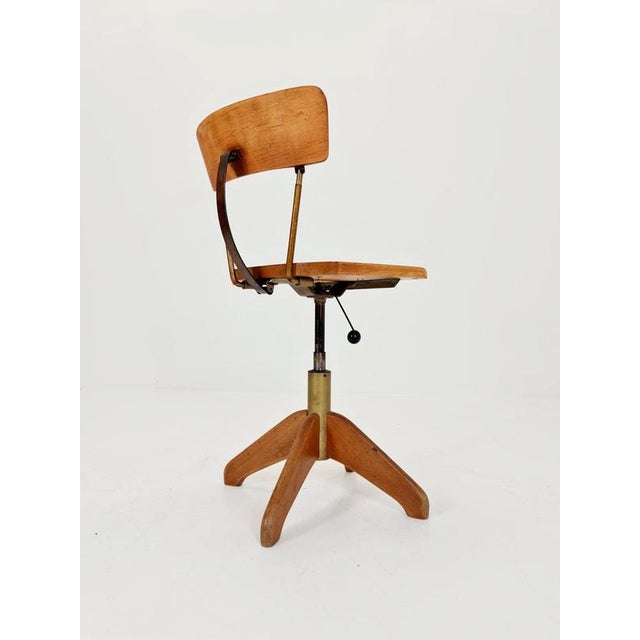 Bauhaus Swivel Office Chair in Wood from Stoll Giroflex ,1950s For Sale - Image 4 of 11