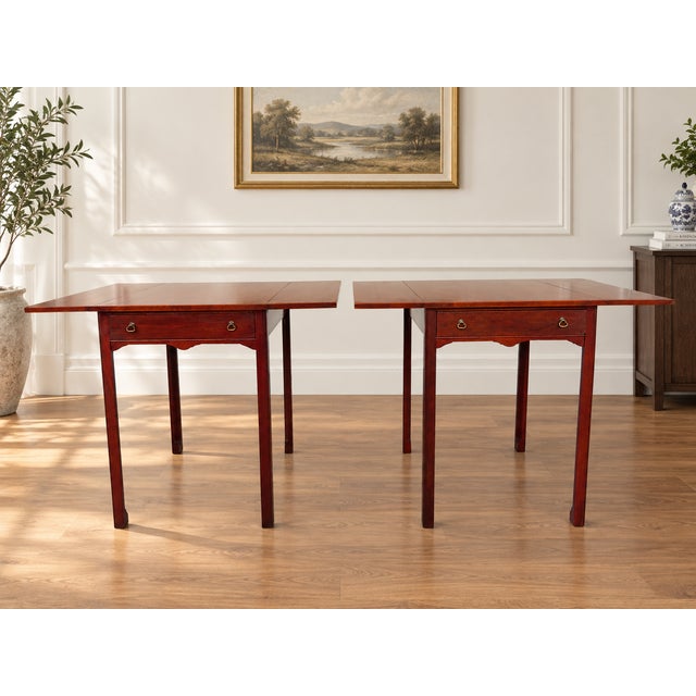 Hepplewhite Vintage Mahogany Pembroke Dropleaf Side Table Pair ~ Georgian Chippendale Federal Style For Sale - Image 3 of 18