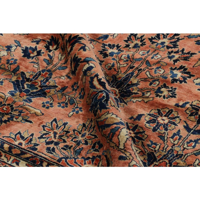 Pink Antique Oversized Sarouk Persian Rug in Pink With Floral Patterns | Rug & Kilim For Sale - Image 8 of 9
