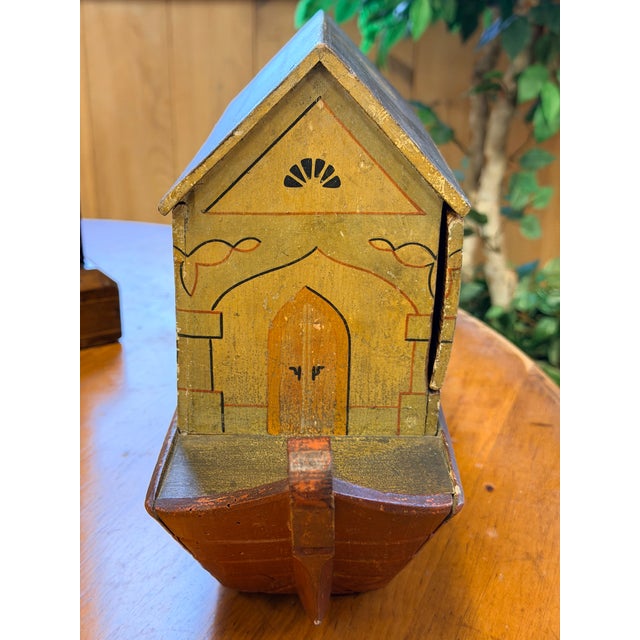 Antique 19th Century Noah’s Ark With Hand-Painted Folk Art Figures For Sale In New York - Image 6 of 11