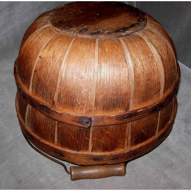 Early 1900’s New England “Apple” Gathering Basket For Sale - Image 4 of 7