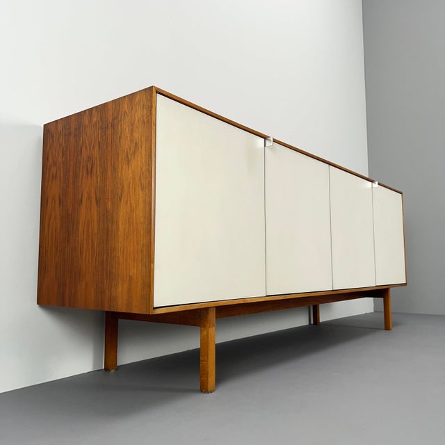Vintage Model 119 Sideboard by Florence Knoll for Knoll International, 1960s For Sale - Image 15 of 18