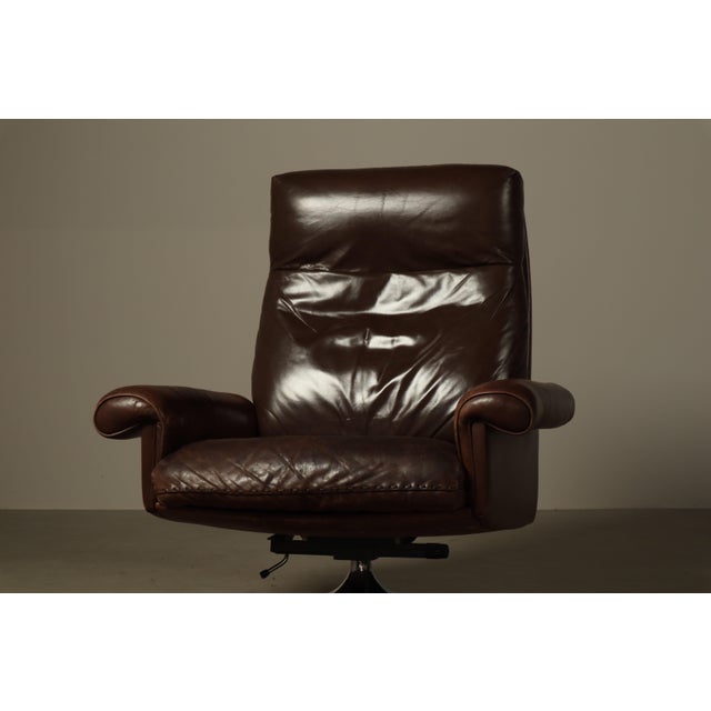 DS-31 Reclining Swivel Lounge Chair in Leather from de Sede, Switzerland, 1970s For Sale - Image 6 of 17