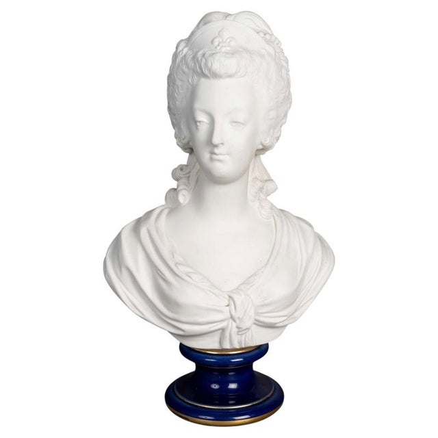 Bust of Marie Antoinette in Sèvres Biscuit Porcelain, 1900s For Sale - Image 9 of 9
