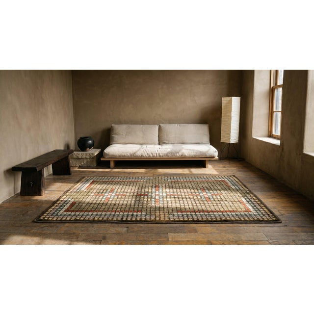 Brown 1940s Brown Tiled Squares Cross Antique American Hooked Rug 2'6" X 4'6" Handknotted Wool Carpet For Sale - Image 8 of 9
