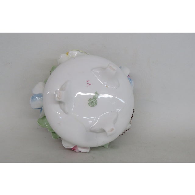 Royal Doulton England Bone China Floral Posy Mixed Flowers in Footed Bowl 5016b For Sale - Image 17 of 18