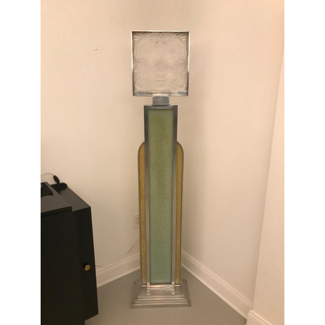 Signed Lalique French Art Glass "Masque De Femme" Plaque Standing Lamp For Sale In New York - Image 6 of 13
