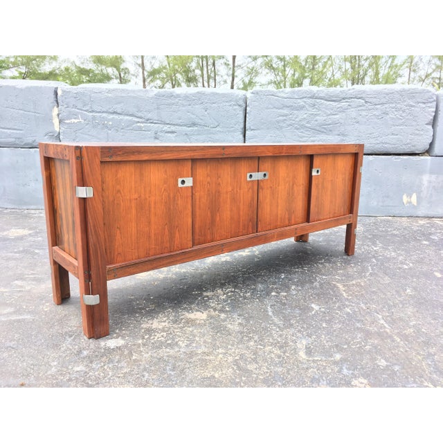 1960s Mid-Century Modern Rosewood Credenza For Sale - Image 9 of 13
