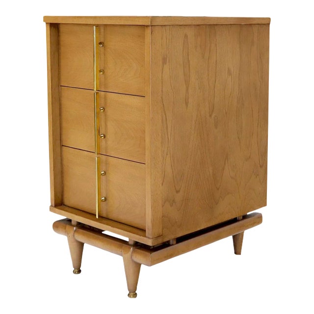 Light American Walnut Three Drawer End Table Night Stand w/ Brass Hardware Pulls For Sale