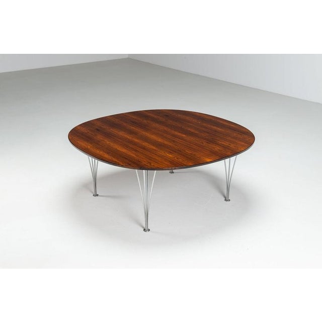 Piet Hein & Bruno Mathsson ‘Superellipse’ coffee table, Fritz Hansen, Denmark 1968. A very rare low coffee table version...