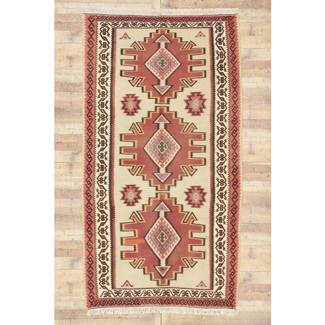 Beige Vintage Turkish Kilim Rug - 05'05 X 09'10 For Sale - Image 8 of 9