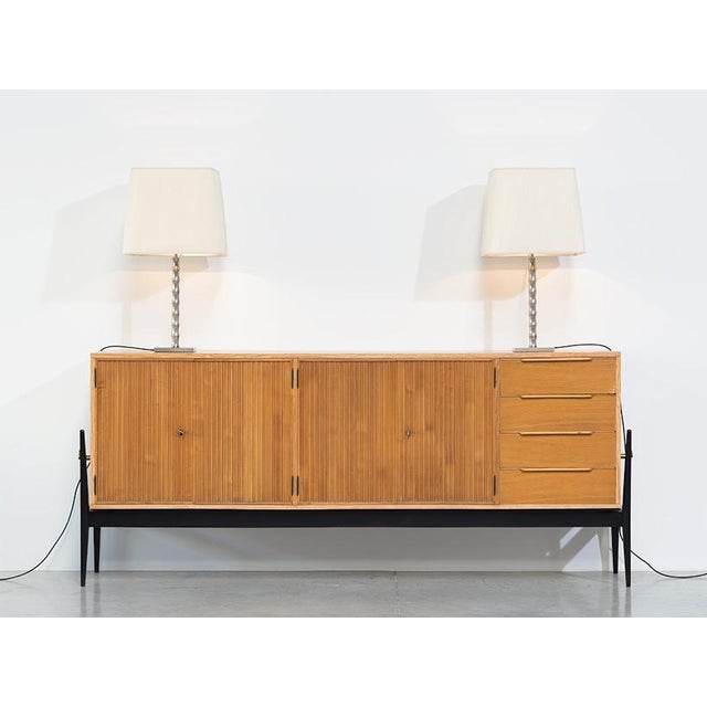 Mid-Century Modern Vintage Modernist Faux Bamboo Table Lamps, Set of 2 For Sale - Image 3 of 9