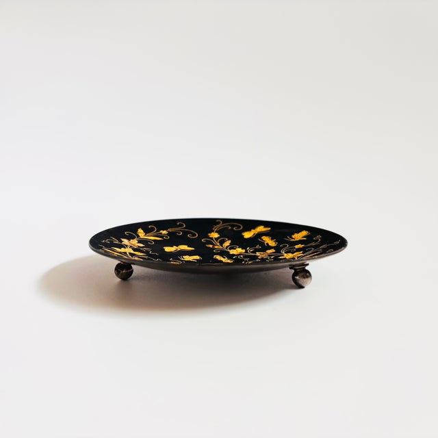 Art Deco Vintage Circular Etched Brass Tray For Sale - Image 3 of 7