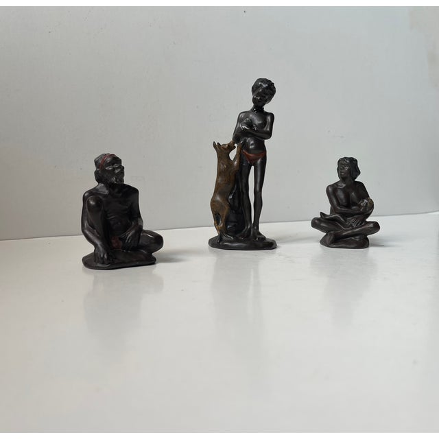 Aboriginal Indigenous Figurines from Darbyshire Pottery, 1950s, Set of 3 For Sale - Image 14 of 14