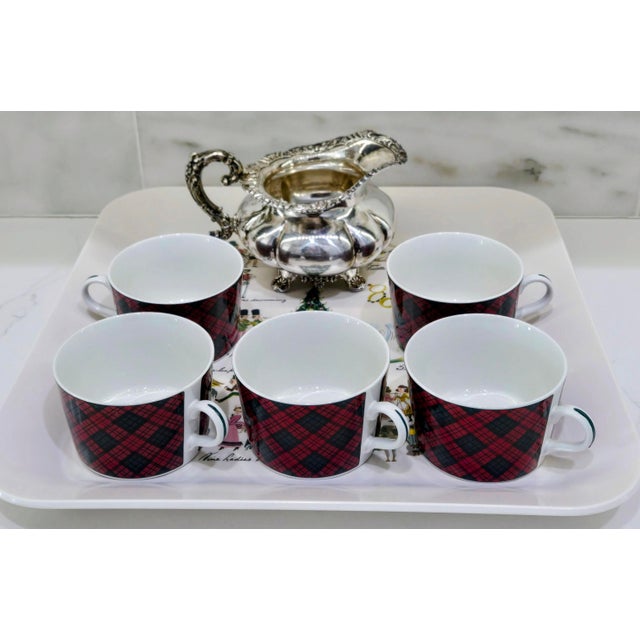 Vintage 1990s Sasaki Tartan Cermaic Cups by Charles Roberts, Red & Green Plaid, Made in Japan, Set of 5 For Sale - Image 9 of 9