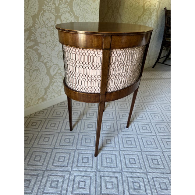 English Sheraton Period Mahogany Workbox With Satinwood Circa 1790 For Sale - Image 3 of 11