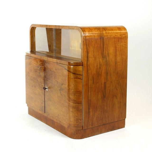 Art Deco Sideboard or Dry Bar in Walnut, Former Czechoslovakia, 1930s For Sale - Image 11 of 18