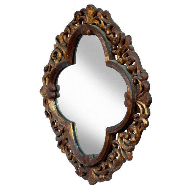 Traditional Mid 20th Century Wood Carved & Gilt Quatrefoil Framed Mirror For Sale - Image 3 of 8