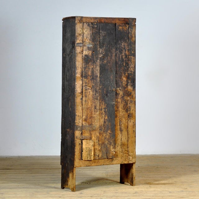 Antique Wabi-Sabi Cabinet in Beech, 1850s For Sale - Image 3 of 14