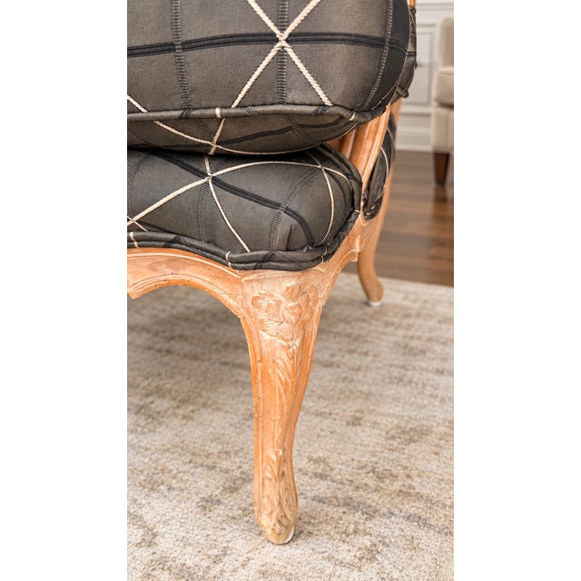 Vintage Louis XV Style Carved Wood Bergère Chair in Black & Cream Geometric Fabric For Sale - Image 16 of 16