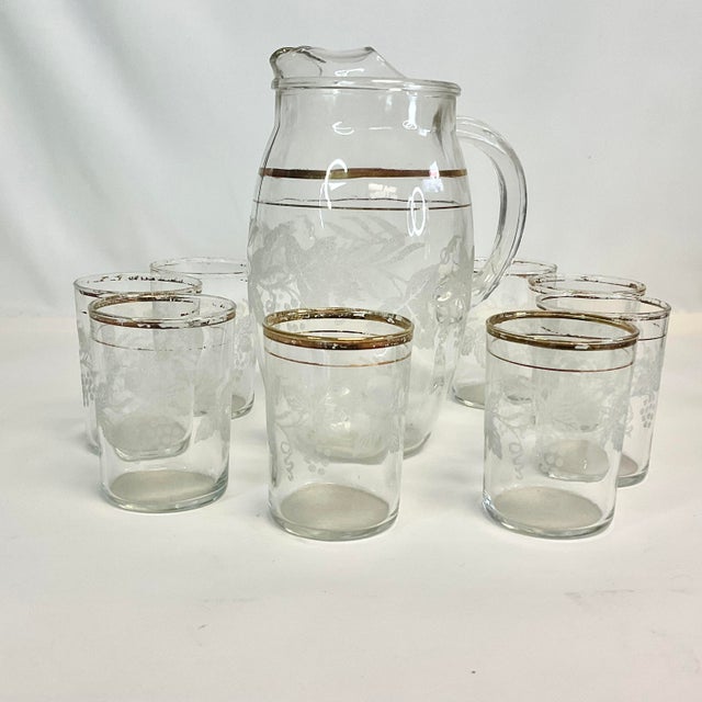 1950s Vintage Mid-Century Juice Pitcher and Glasseware Set - Set of 9 For Sale - Image 4 of 12