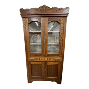 Early 20th Century Antique Oak Cabinet