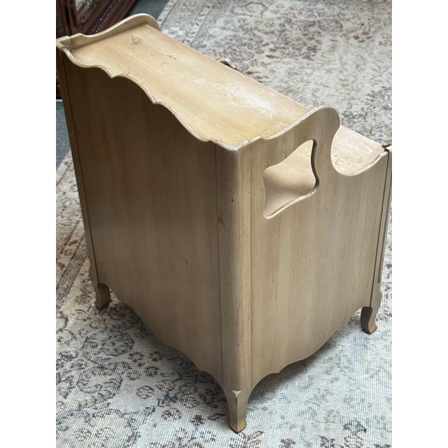 Taupe John Widdicomb Nightstand, Mid 20th Century For Sale - Image 8 of 12