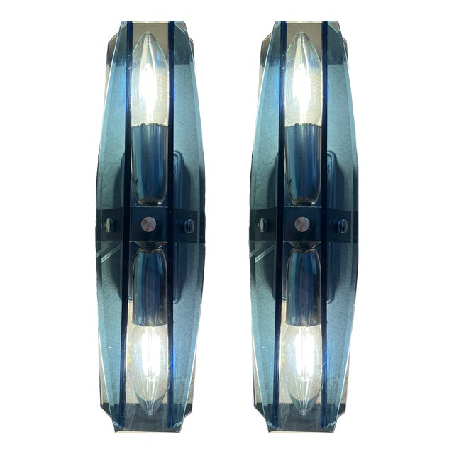 Wall Lights attributed to Veca for Fontana Arte, 1970s, Set of 2 For Sale