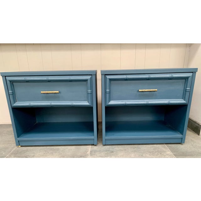 Vintage Blue Faux Bamboo Nightstands - A Pair For Sale In Phoenix - Image 6 of 9