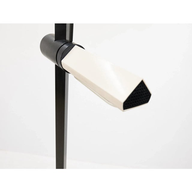 Model Caltha Adjustable Floor Lamp by Gianfranco Frattini for Luci, 1982 For Sale - Image 4 of 15